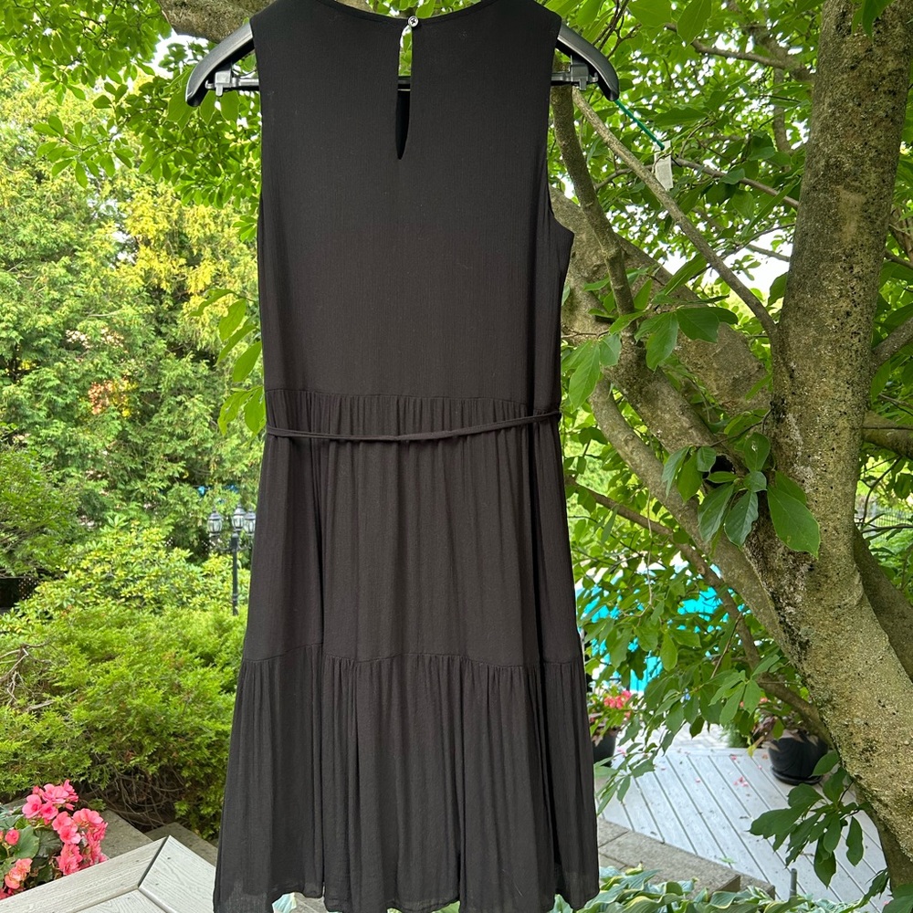 Banana Republic Summer Little Black Dress - Picture 3 of 6